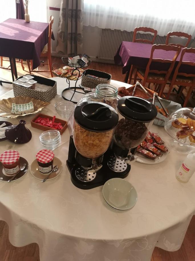 Hotel Restaurant La Grenouillere Vitré Kültér fotó