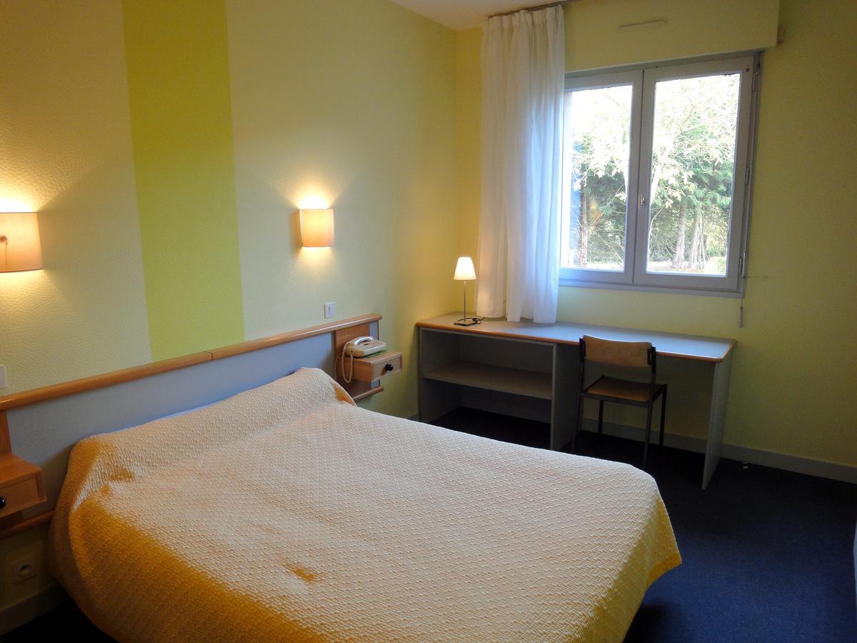 Hotel Restaurant La Grenouillere Vitré Kültér fotó