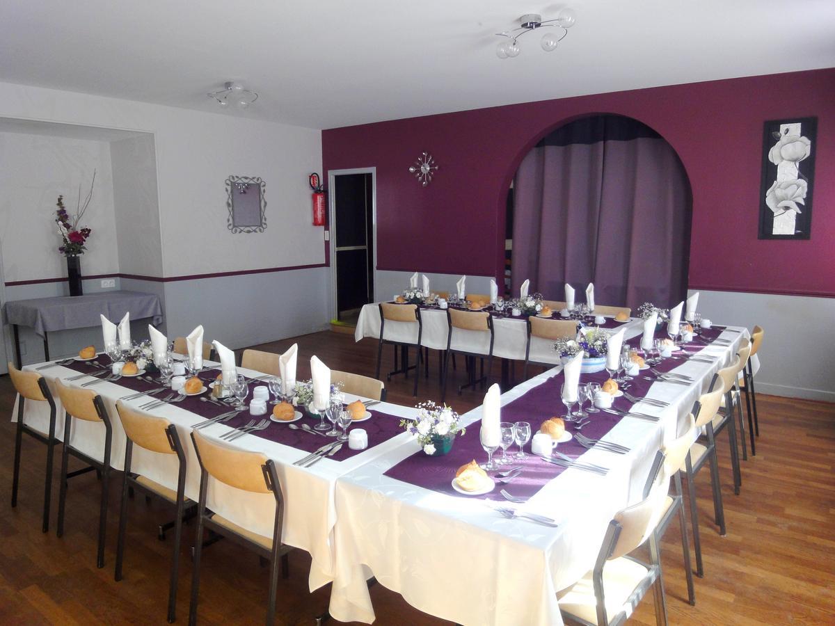 Hotel Restaurant La Grenouillere Vitré Kültér fotó