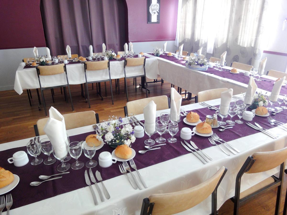 Hotel Restaurant La Grenouillere Vitré Kültér fotó