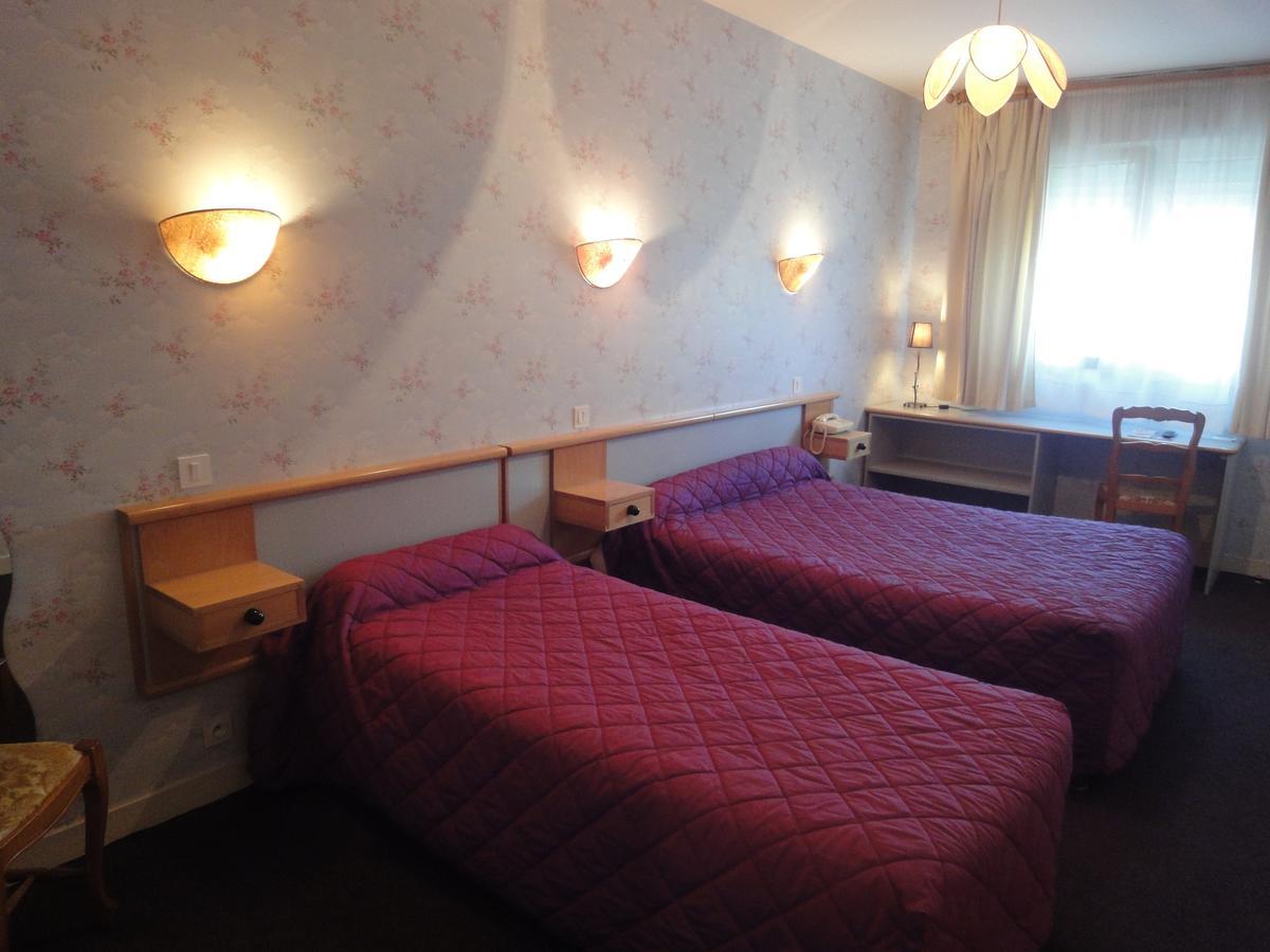 Hotel Restaurant La Grenouillere Vitré Kültér fotó